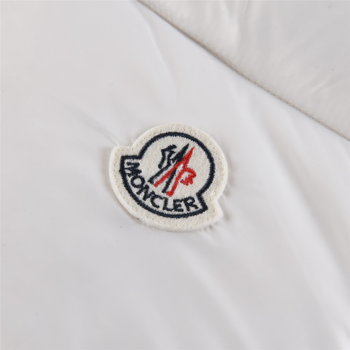 Moncler Tricolour Sleeve-Stripe Hooded Down Puffer Jacket - White