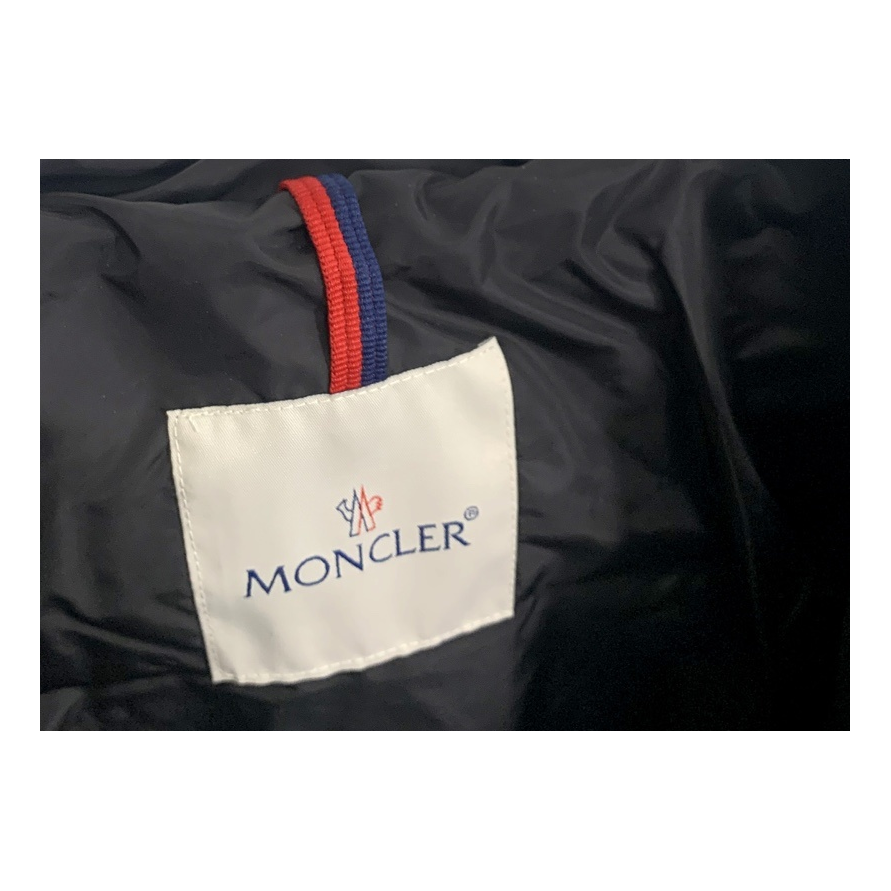 Moncler Black Down Puffer Jacket with Cinched Waist and Fur-Trim Hood